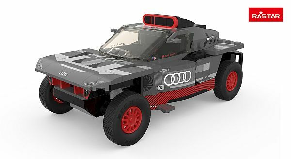 Auto 1:30 audi rs q e-tron bricks