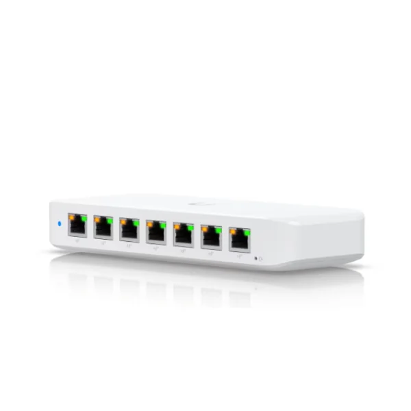 LAN Switch USW-ULTRA-60W 8x1G/7PoE/L2/60W